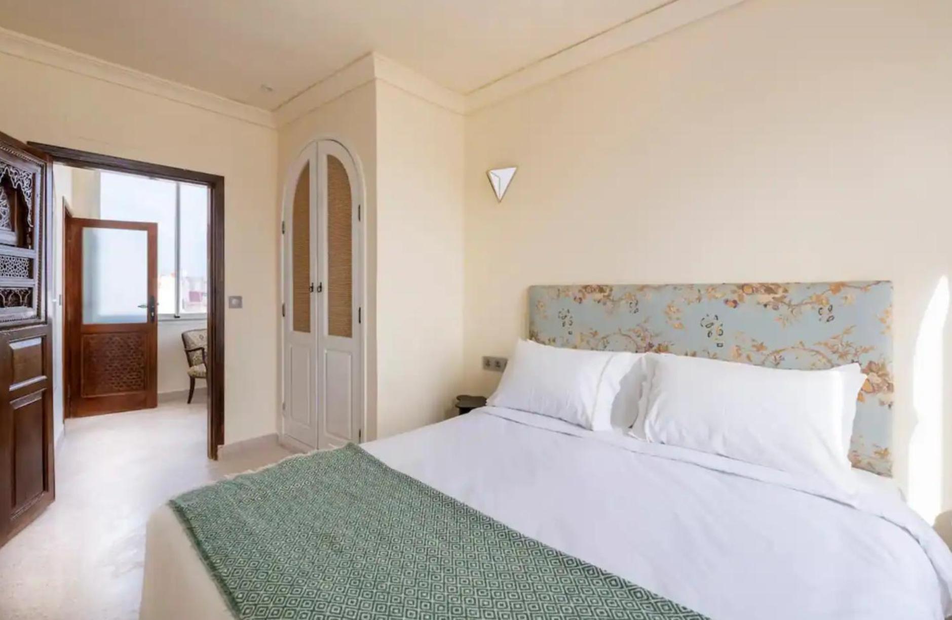 Absinthe Guest House Tanger Chambre photo
